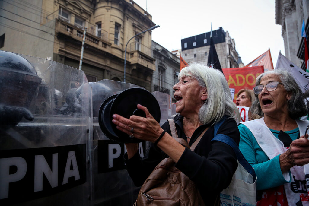 protesta-jubilados-congreso-07052025-Antonio-Becerra-4