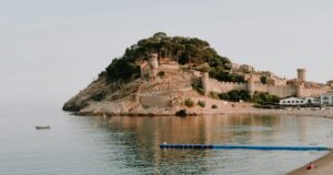 2ml7Uau00_1200x630__1