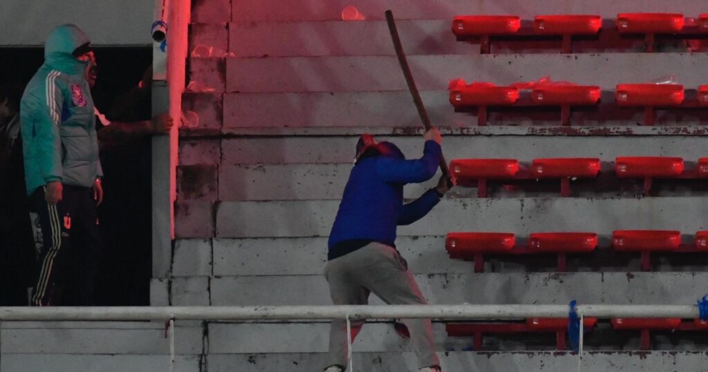Independiente - Universidad de ChilefotobairesDisturbios