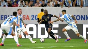 argentina-ecuador-copa-america-20240704-1830900