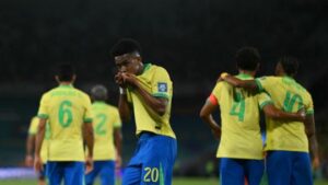 estevao-celebra-su-primer-gol-con-brasil-2093696