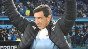 gustavo-costas-2097887